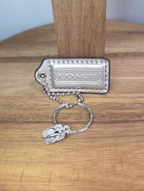 COACH Metallic Silver Leather Tag Keyring with Flip-Flop Charm, EUC